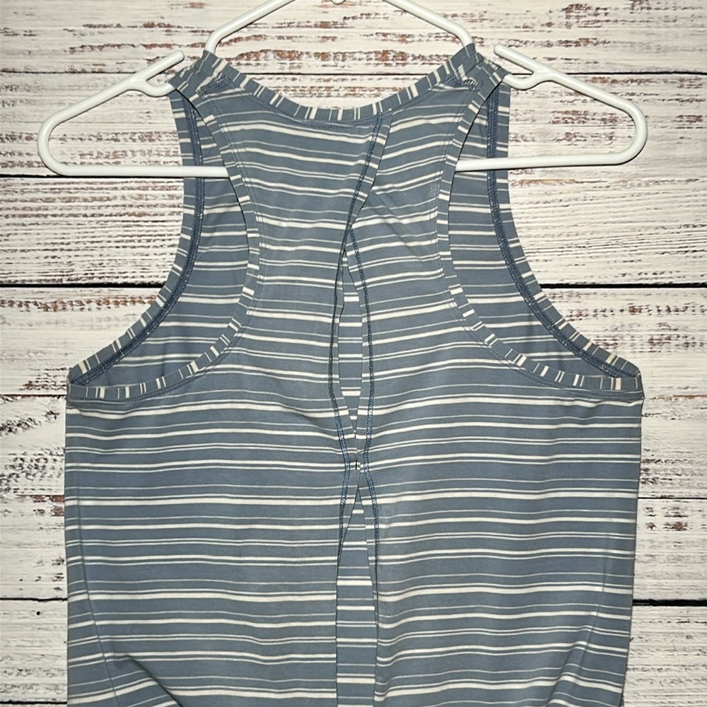Lululemon All Tied Up Tank
Cut Back Stripe Tempest Blue White 6 - Picture 14 of 16